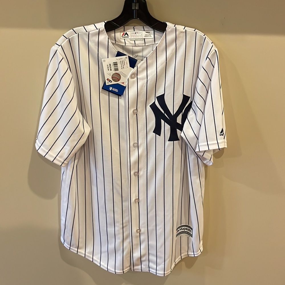 NWT Majestic New York Yankees Aaron Judge #99 Jersey Baseball Men’s MEDIUM